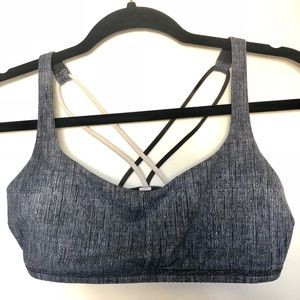 LULULEMON Criss Cross Two Toned Sports Bra 8